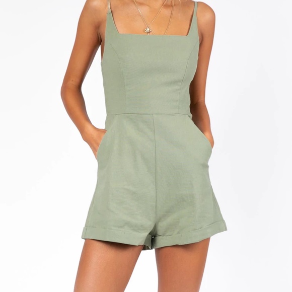 Princess polly Broken Dreams Romper - Picture 1 of 2